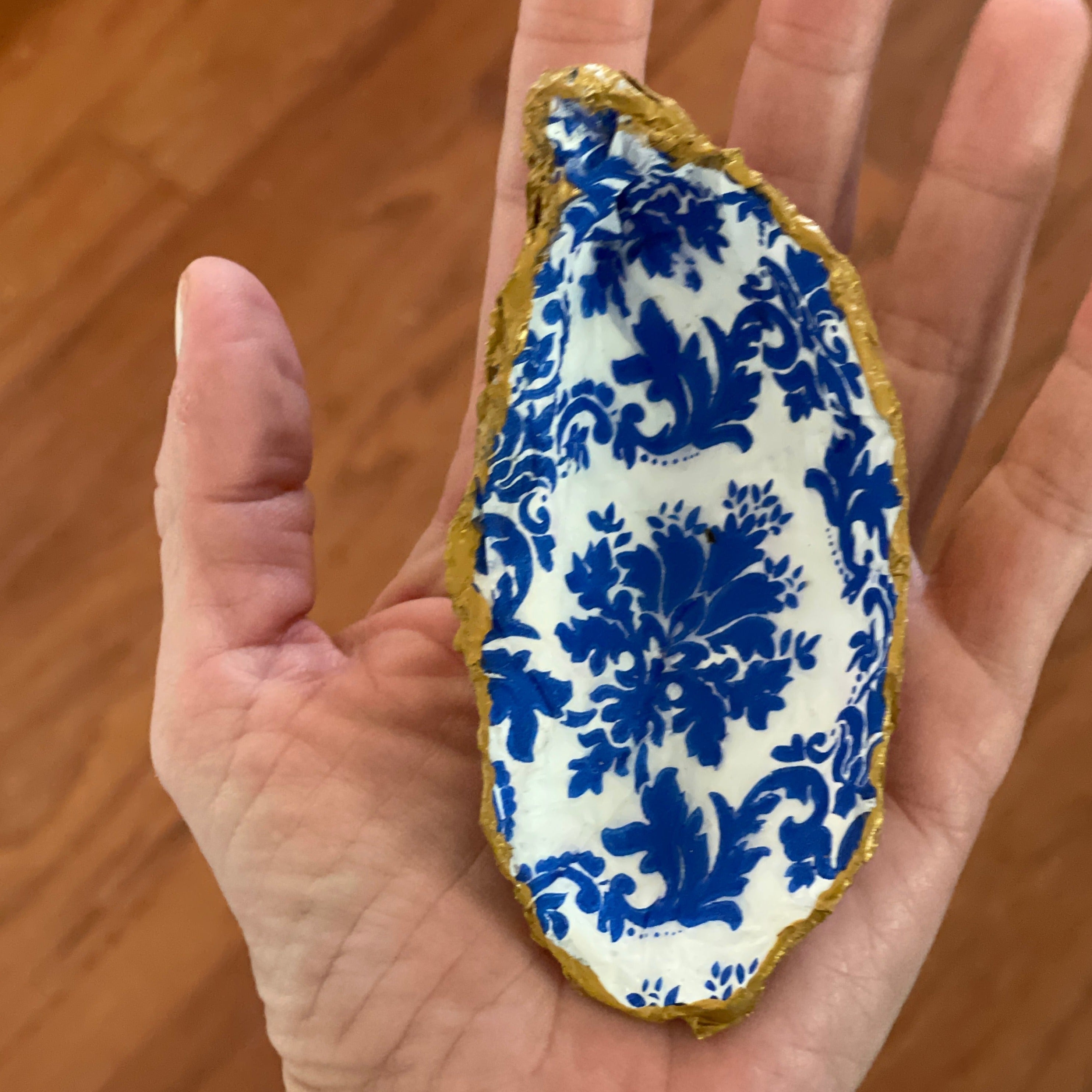 DIY DECOUPAGE OYSTER SHELL KIT
